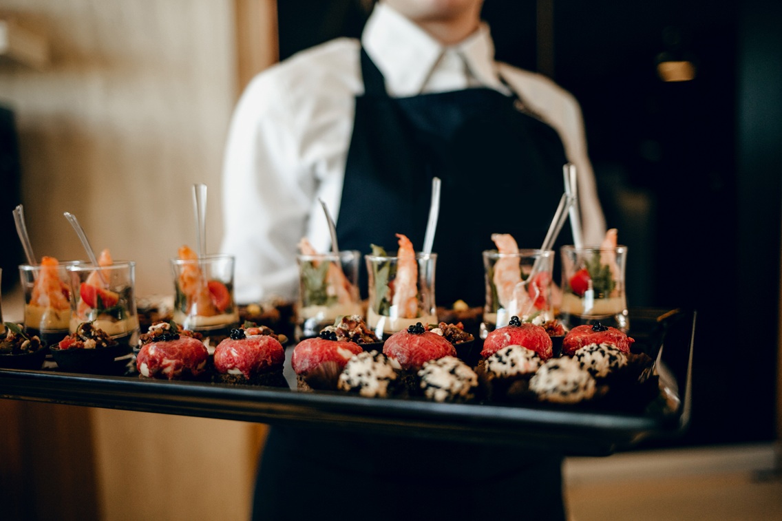 how to start a small catering business